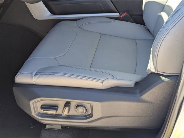 New 2026 Toyota Tundra SR5 image 4