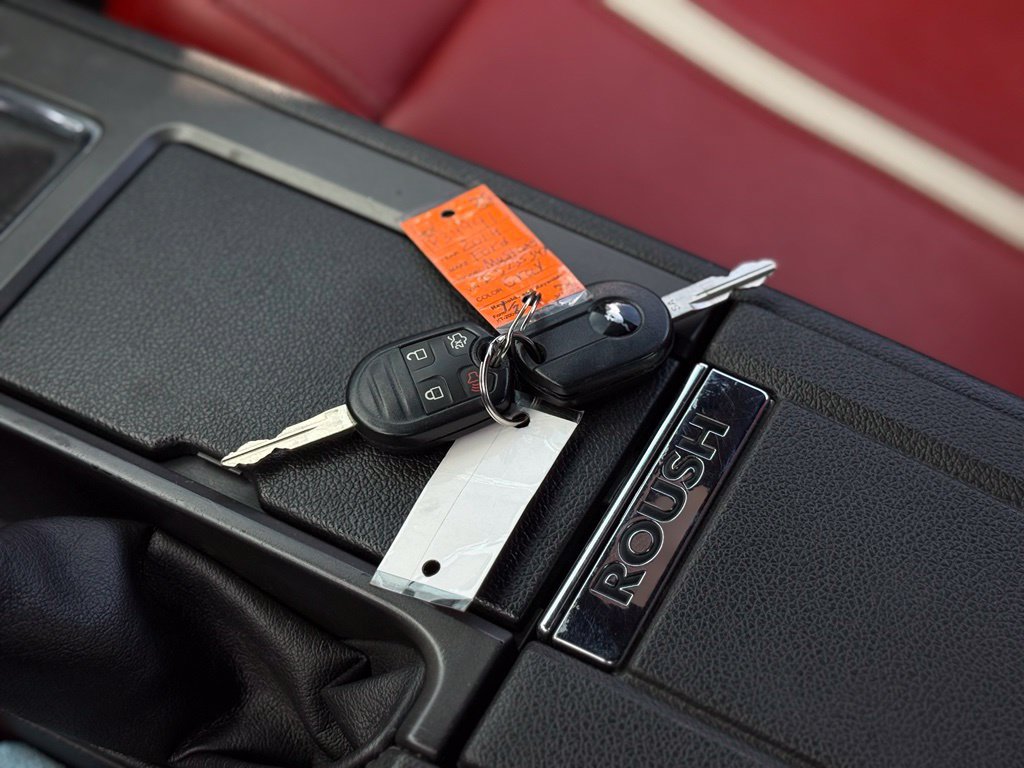 Used 2014 Ford Mustang GT Premium w/ Electronics Package RWD image 5