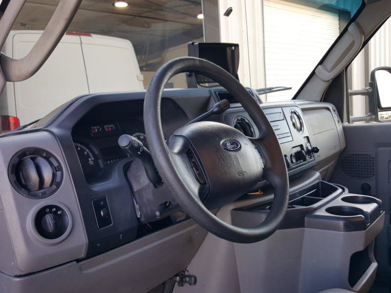 Used 2016 Ford E-450 and Econoline 450 Super Duty RWD image 14
