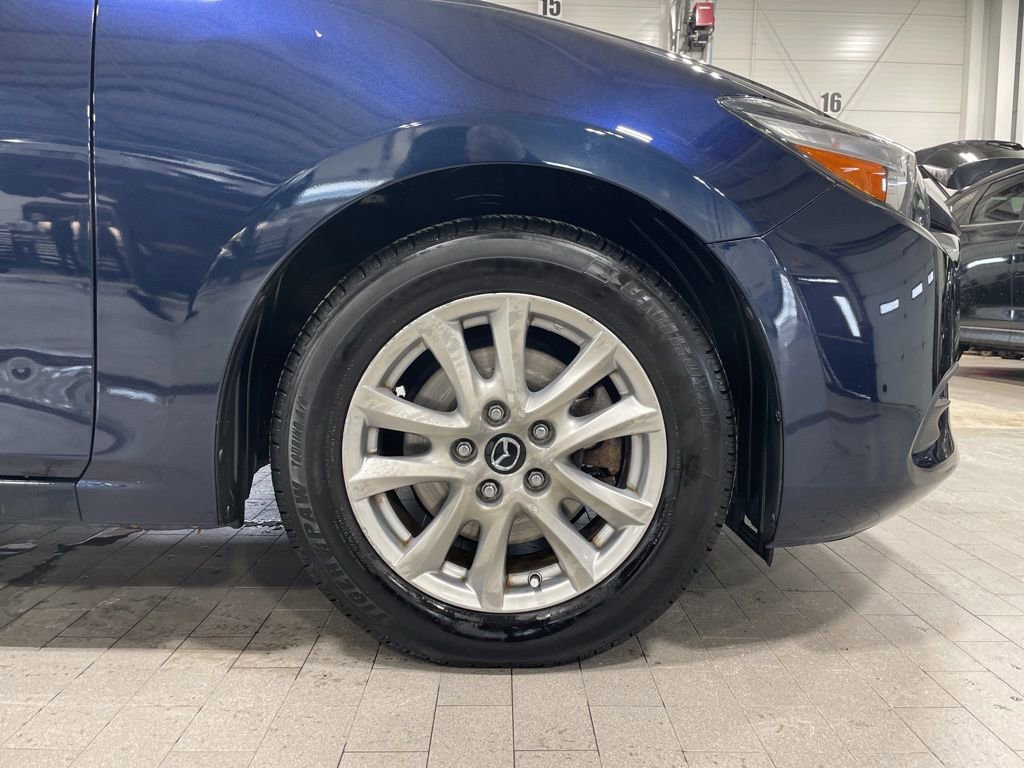 Used 2017 MAZDA MAZDA3 Sport w/ Preferred Equipment Package image 30
