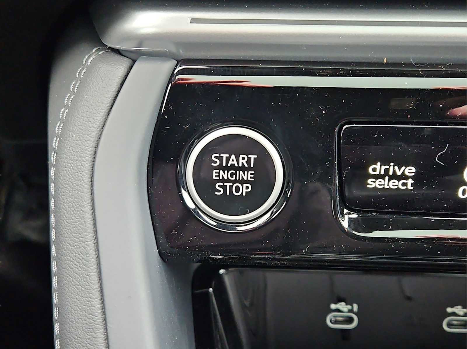 New 2026 Audi Q5 Premium image 13