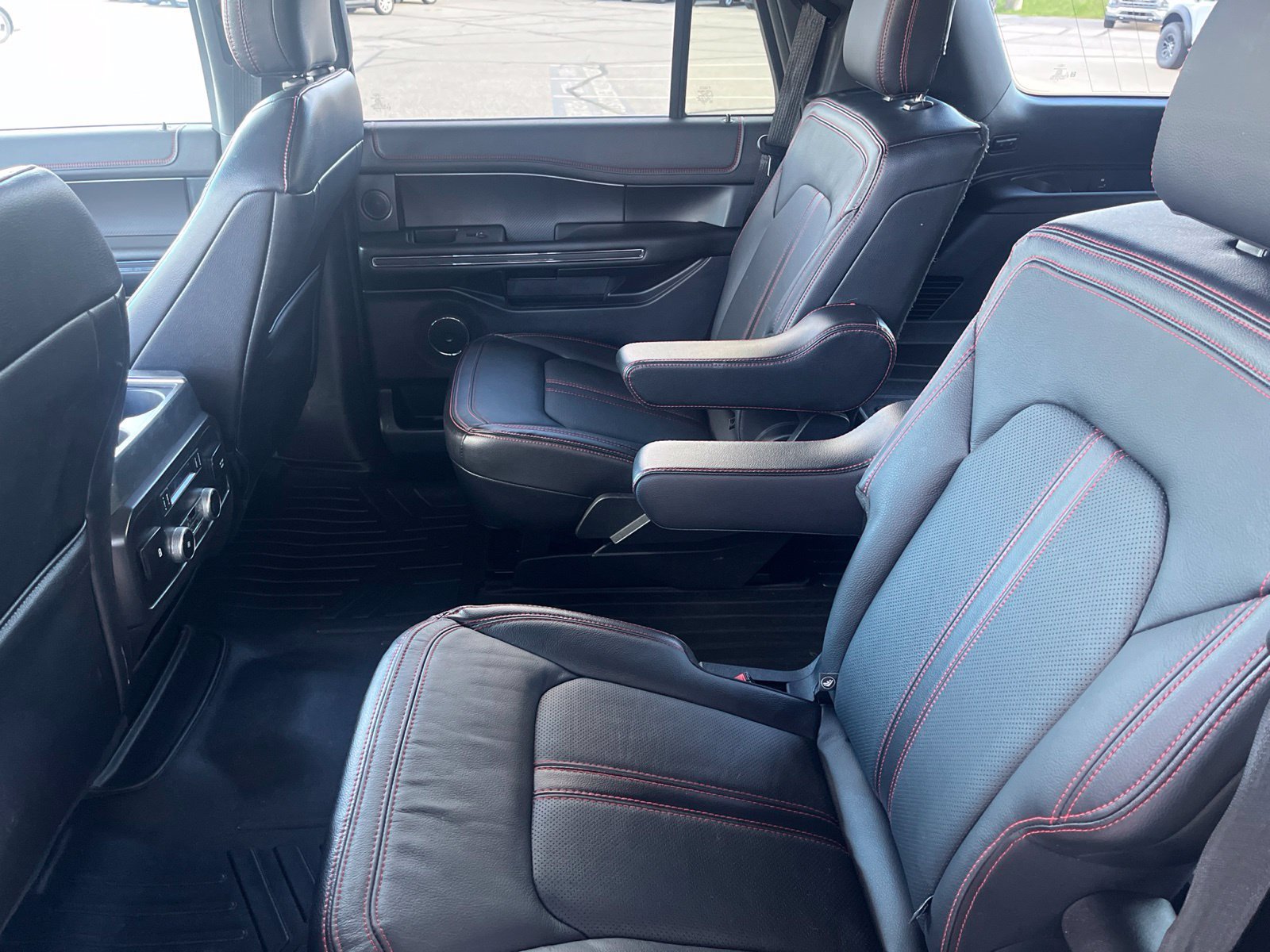 Certified 2020 Ford Expedition Limited w/ Equipment Group 303A AWD/4WD image 13