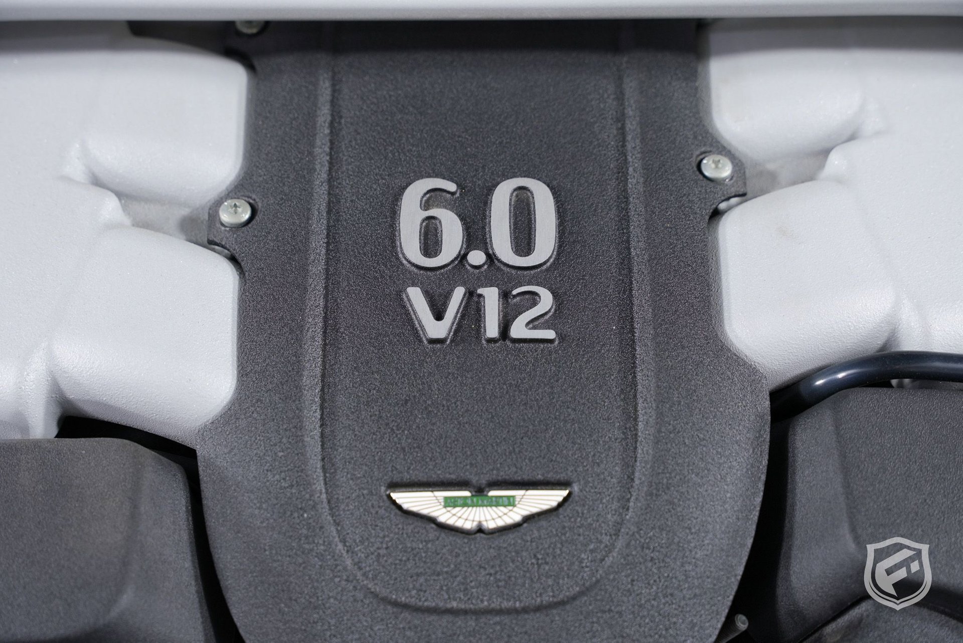 Used 2014 Aston Martin DB9 Coupe image 39