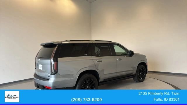 Used 2024 Cadillac Escalade Sport w/ LPO, ONYX Package AWD/4WD image 10
