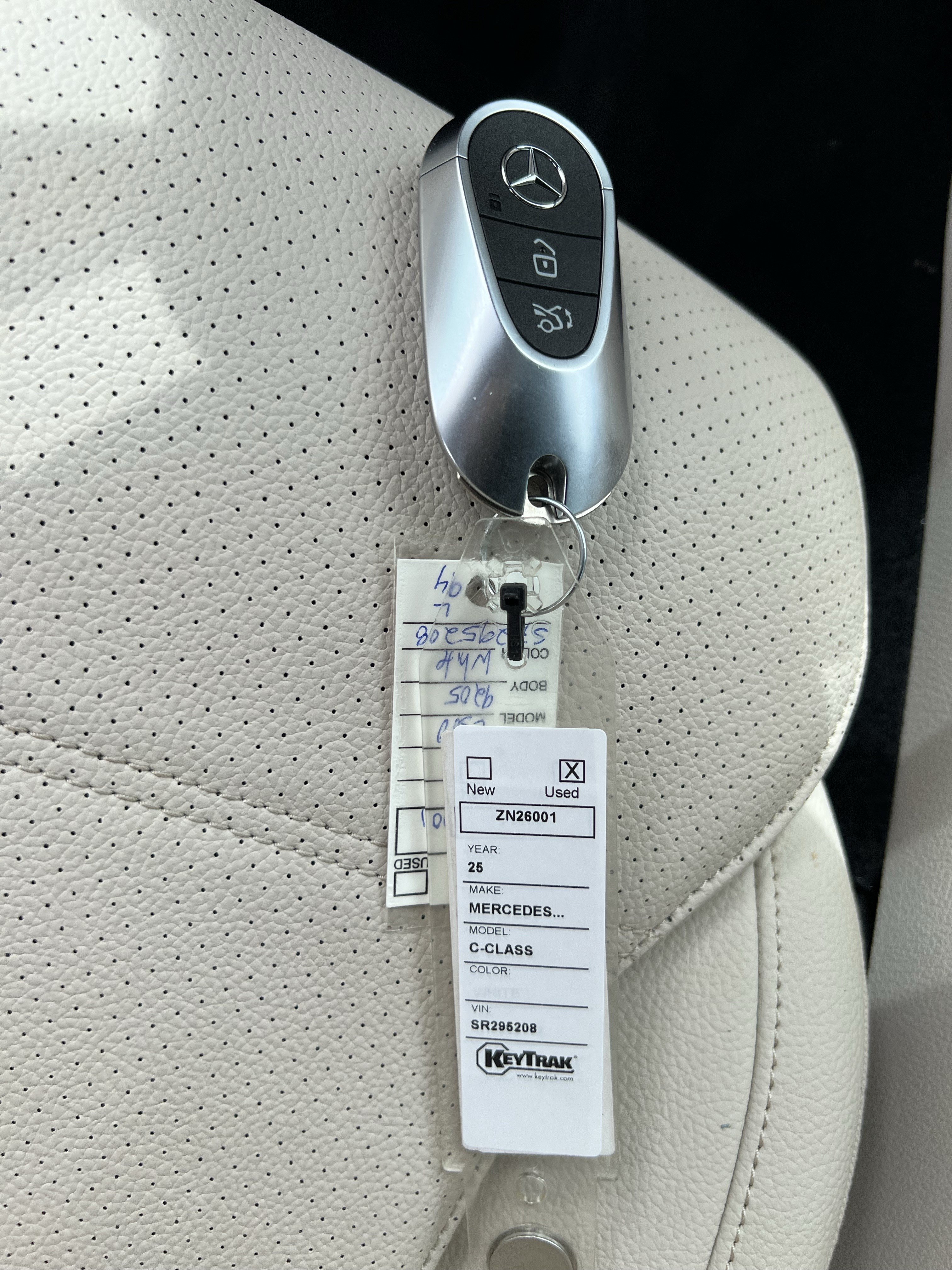 Certified 2025 Mercedes-Benz C 300 Sedan image 37
