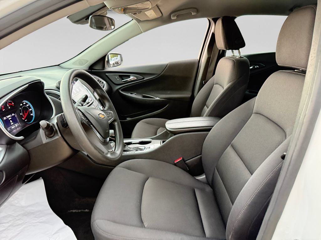 Used 2024 Chevrolet Malibu LT FWD image 20