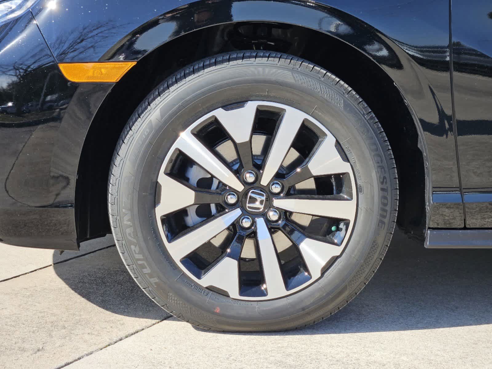 New 2026 Honda Odyssey EX-L image 9