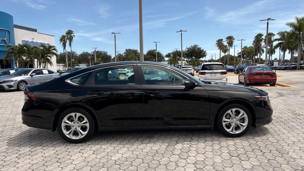 Certified 2023 Honda Accord LX image 13