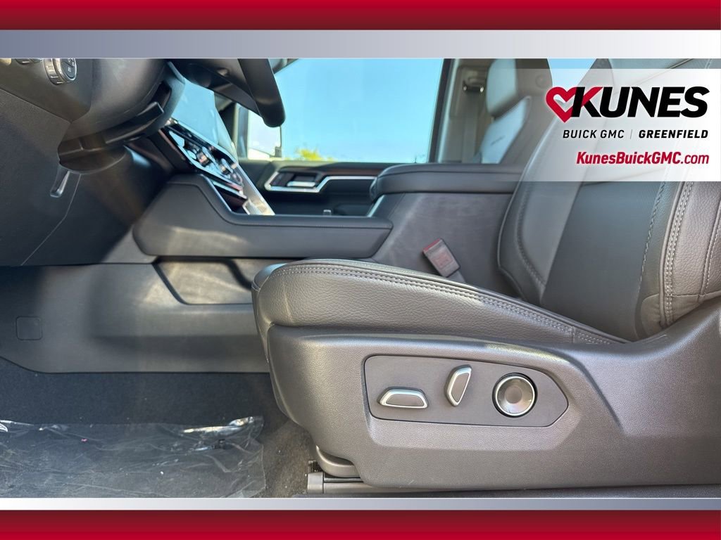 New 2026 GMC Sierra 3500 Denali w/ Denali Reserve Package image 20
