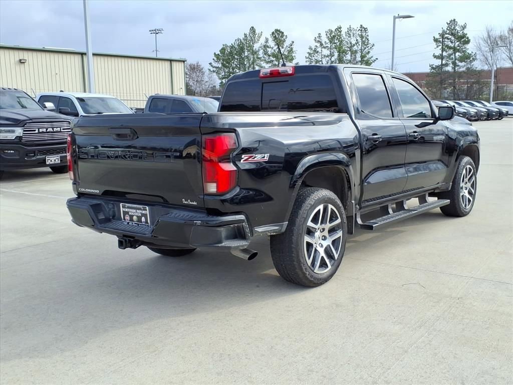Used 2023 Chevrolet Colorado Z71 w/ Z71 Convenience Package 2 image 9