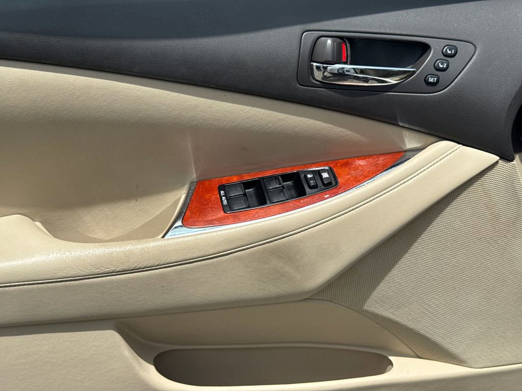 Used 2010 Lexus ES 350 FWD image 10
