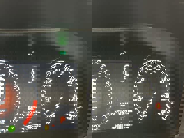 Certified 2025 Honda Odyssey Touring image 16