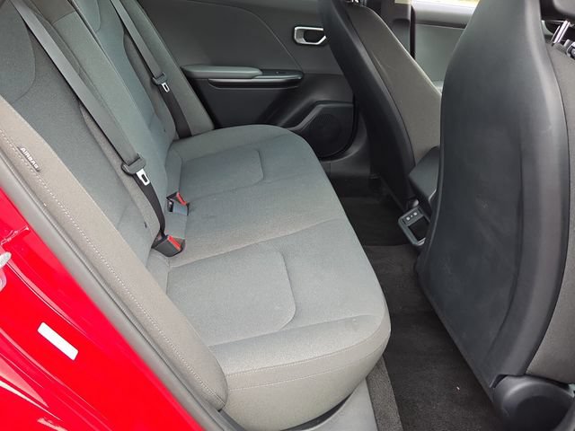 Used 2025 Kia K4 FWD image 17