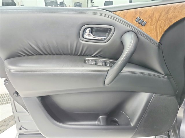 Used 2023 Nissan Armada SL image 41