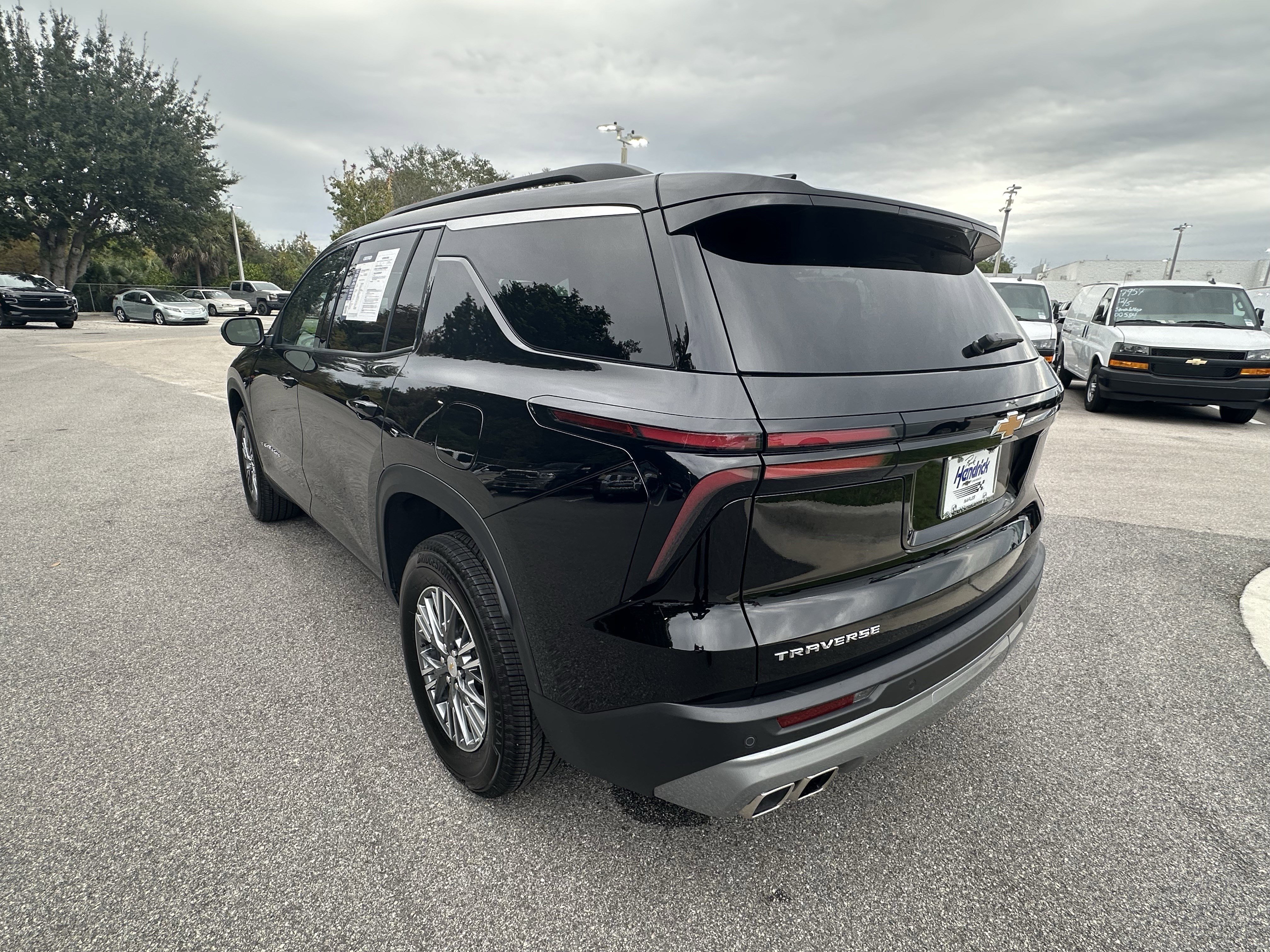 Certified 2025 Chevrolet Traverse LT image 8