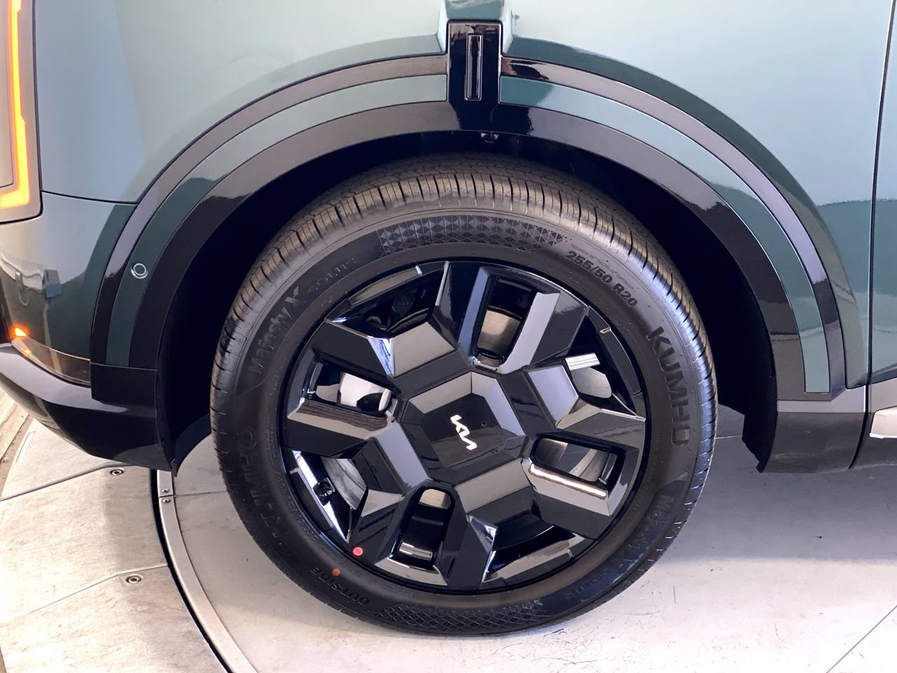 Used 2027 Kia Telluride SX Prestige AWD/4WD image 12