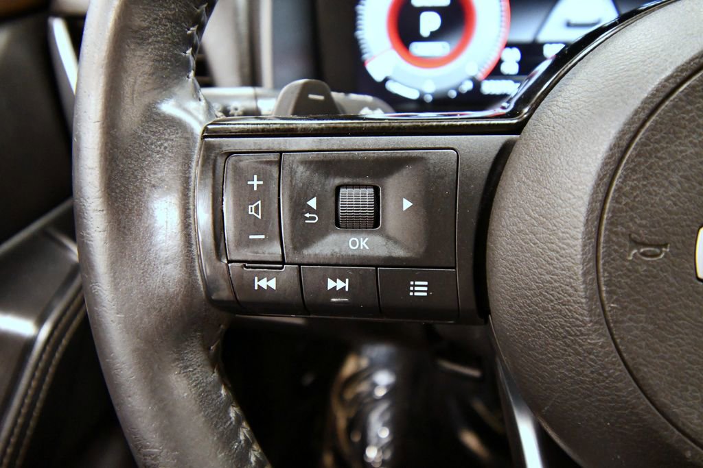 Used 2021 Nissan Rogue Platinum image 22