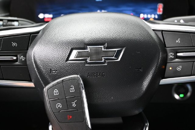 Used 2025 Chevrolet Traverse Z71 w/ Driver Confidence Package AWD/4WD image 52
