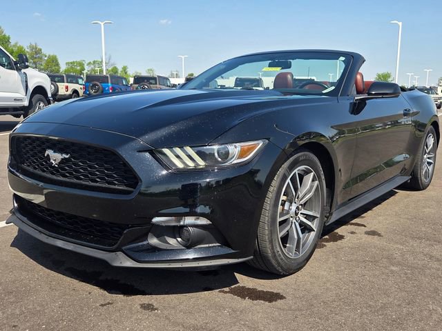 Used 2015 Ford Mustang Premium RWD image 4