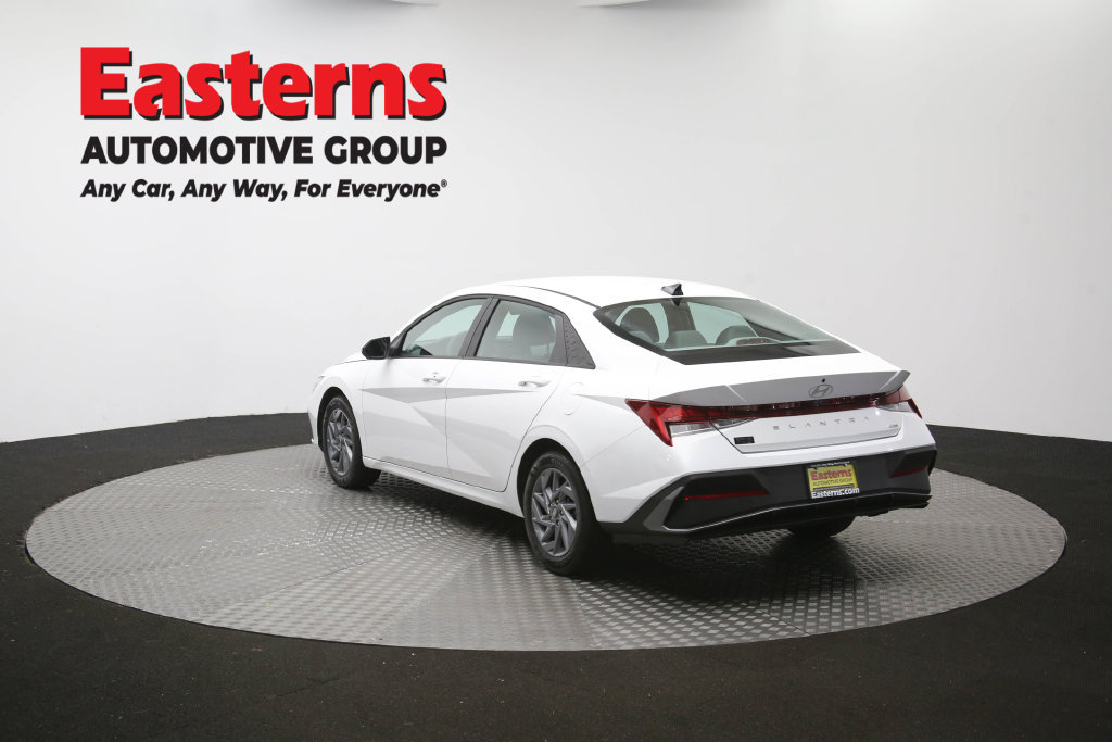 Used 2026 Hyundai Elantra Hybrid FWD image 66