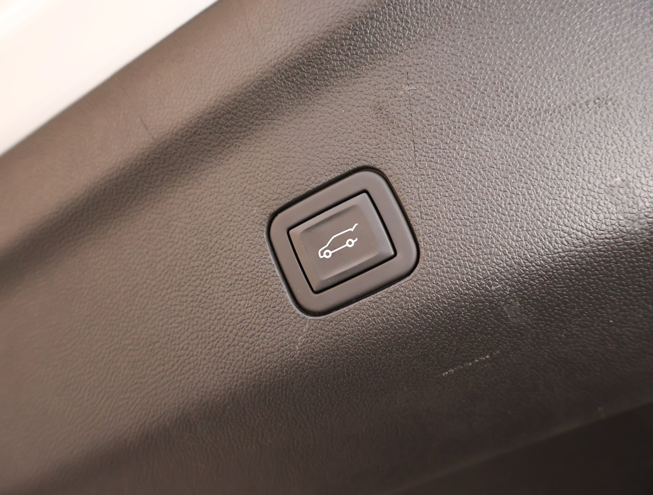 Certified 2023 Chevrolet Tahoe Z71 w/ Z71 Off-Road Package image 30