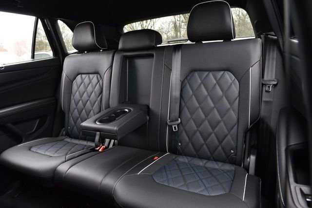 New 2026 Volkswagen Atlas Cross Sport SEL Premium R-Line image 22