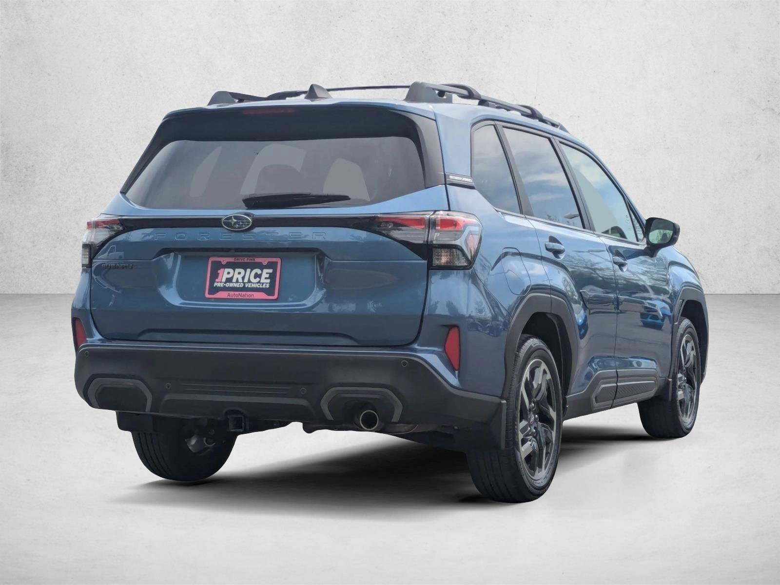 Used 2025 Subaru Forester Limited AWD/4WD image 5