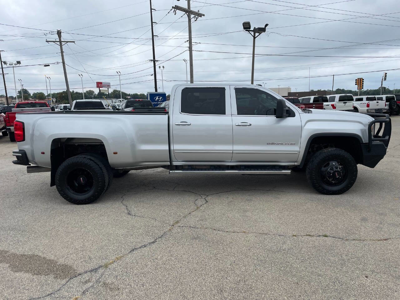 Used 2015 GMC Sierra 3500 Denali w/ Duramax Plus Package image 7