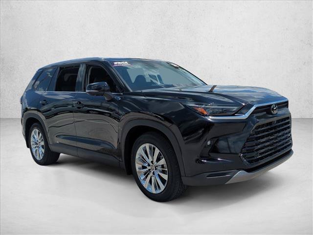 Certified 2025 Toyota Grand Highlander AWD image 3