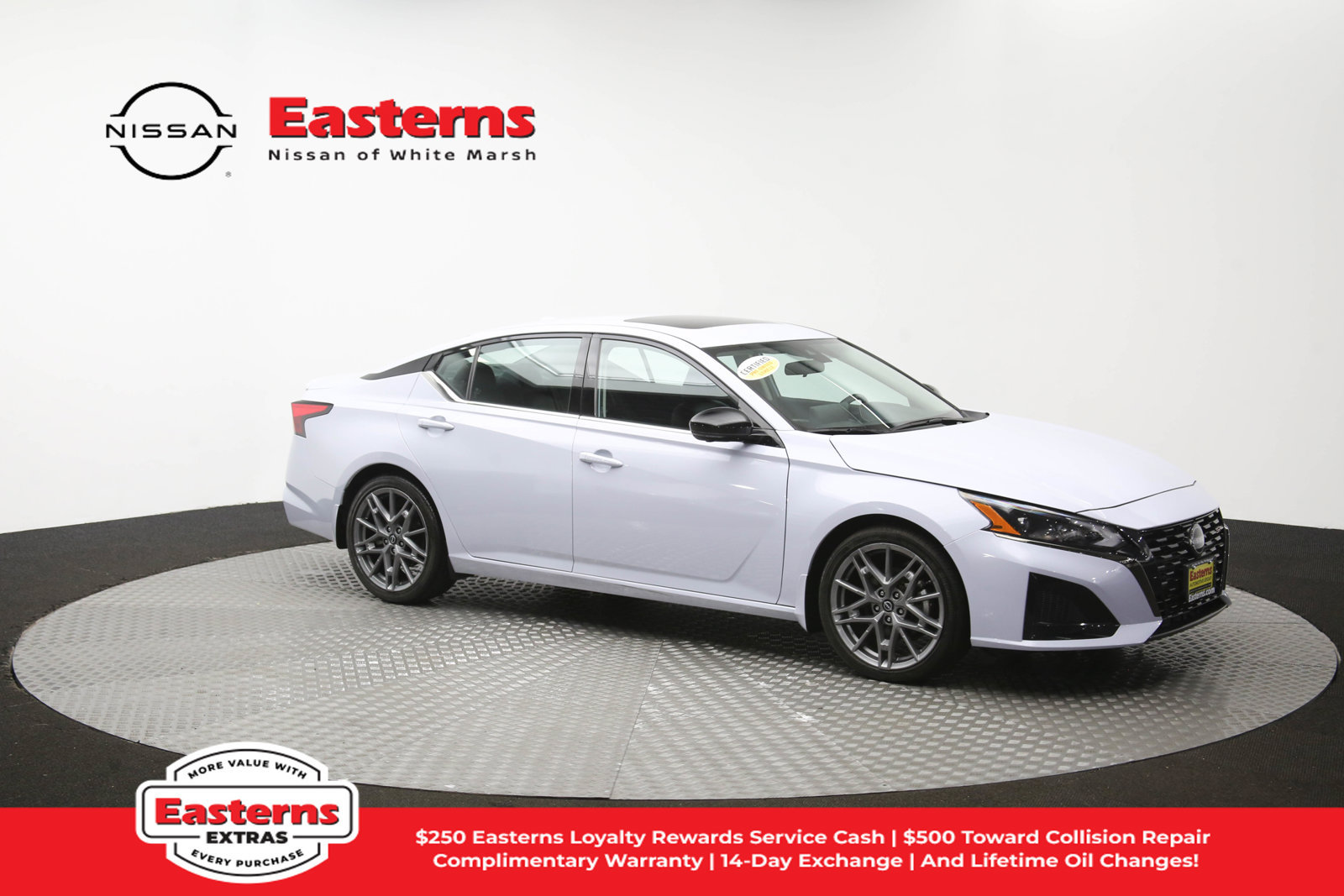 Used 2023 Nissan Altima 2.0 SR FWD image 47