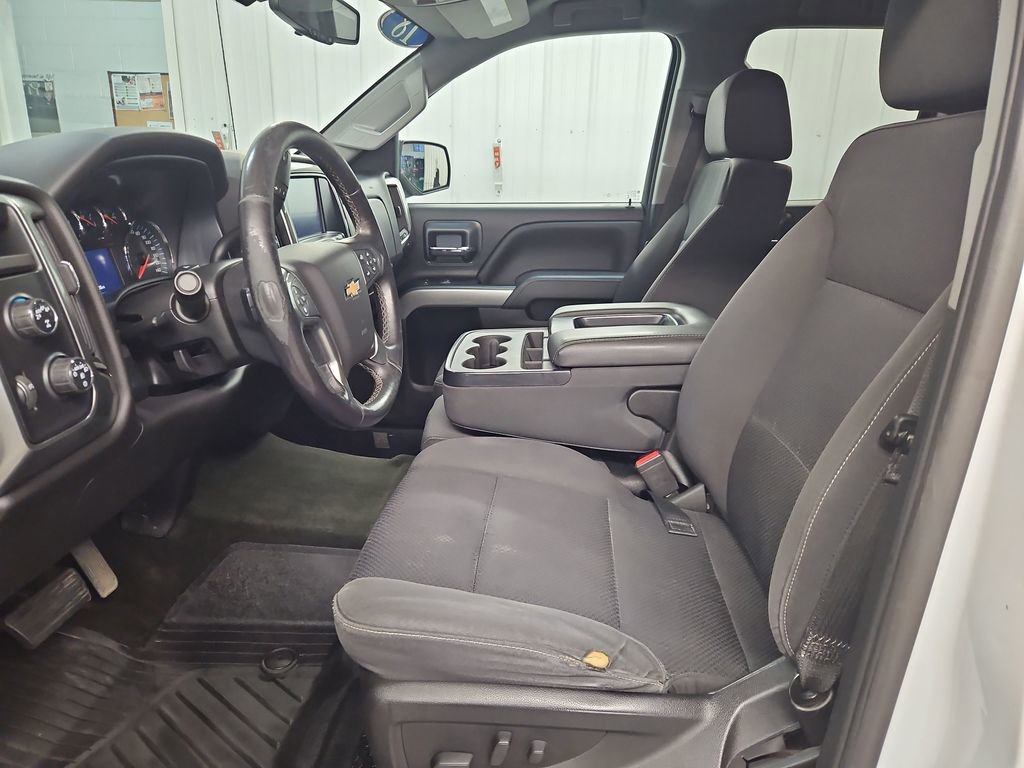 Used 2018 Chevrolet Silverado 1500 LT w/ All Star Edition AWD/4WD image 14
