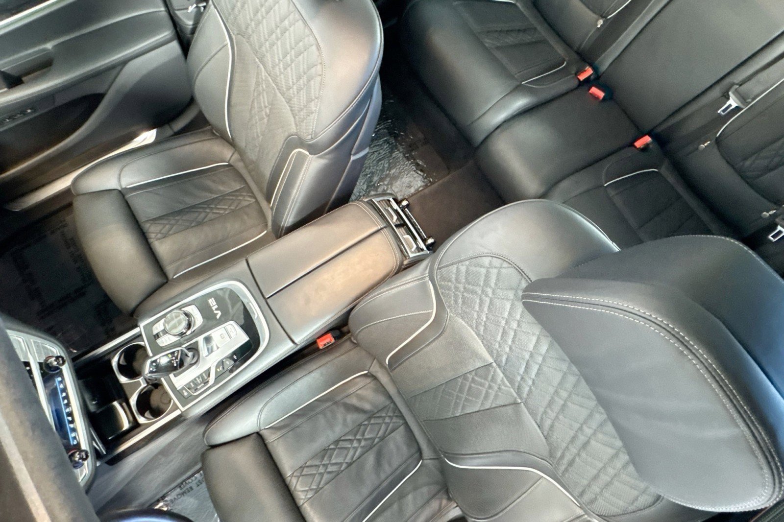 Used 2019 BMW M760i xDrive w/ Luxury Rear Seating Package image 21