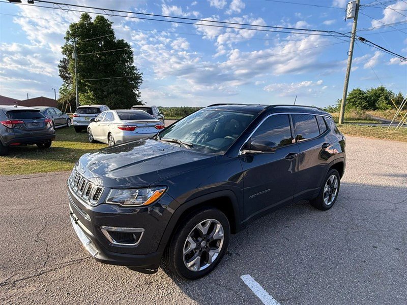 Used 2018 Jeep Compass Limited w/ Safe & Security Group AWD/4WD image 26