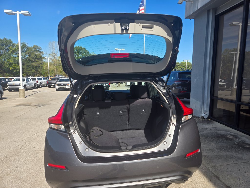 Used 2023 Nissan Leaf S FWD image 5