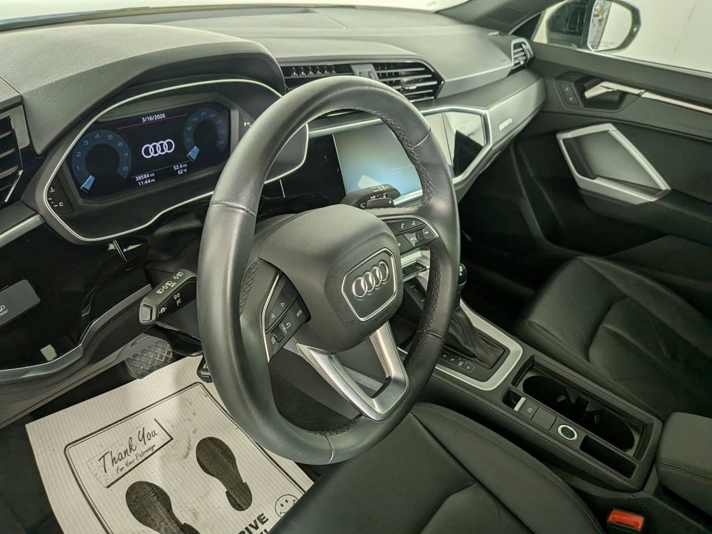 Used 2025 Audi Q3 2.0T Premium image 20