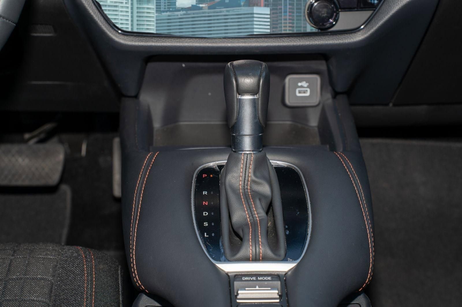 Certified 2025 Honda HR-V Sport image 25