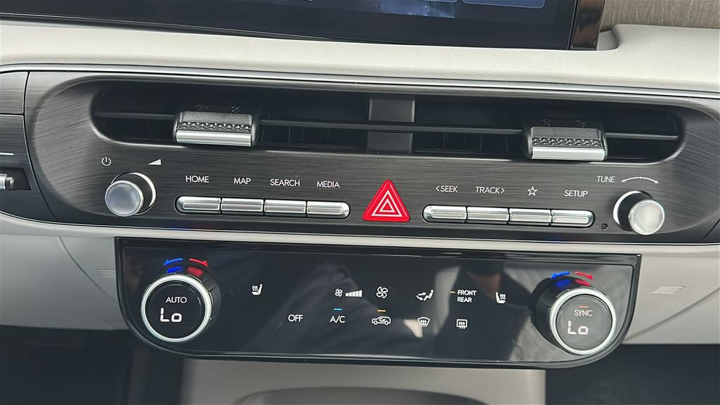 Certified 2026 Hyundai Palisade SEL FWD image 27