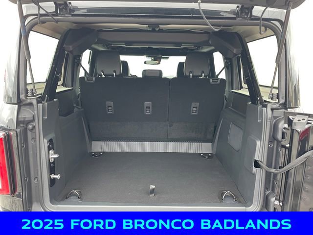 New 2025 Ford Bronco Badlands image 5
