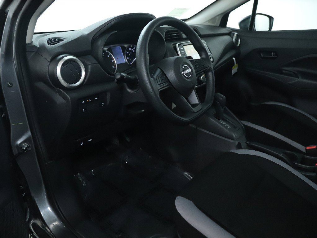 Certified 2025 Nissan Versa S w/ Trunk Package image 17