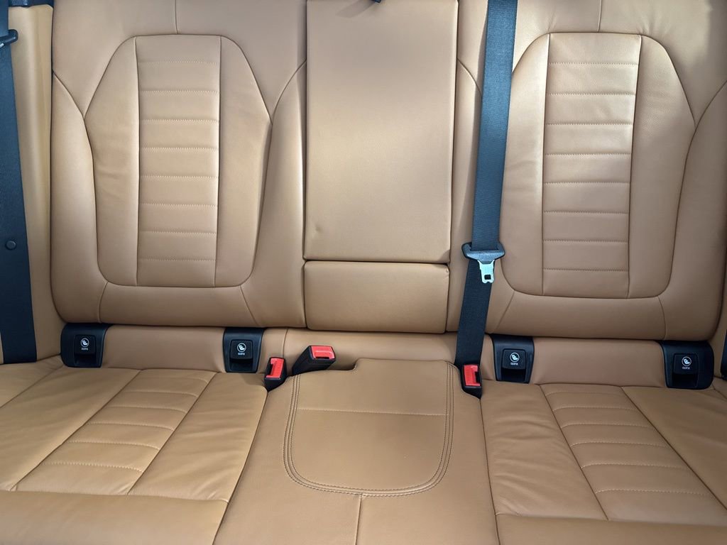 Used 2021 BMW X3 xDrive30i w/ Executive Package image 17