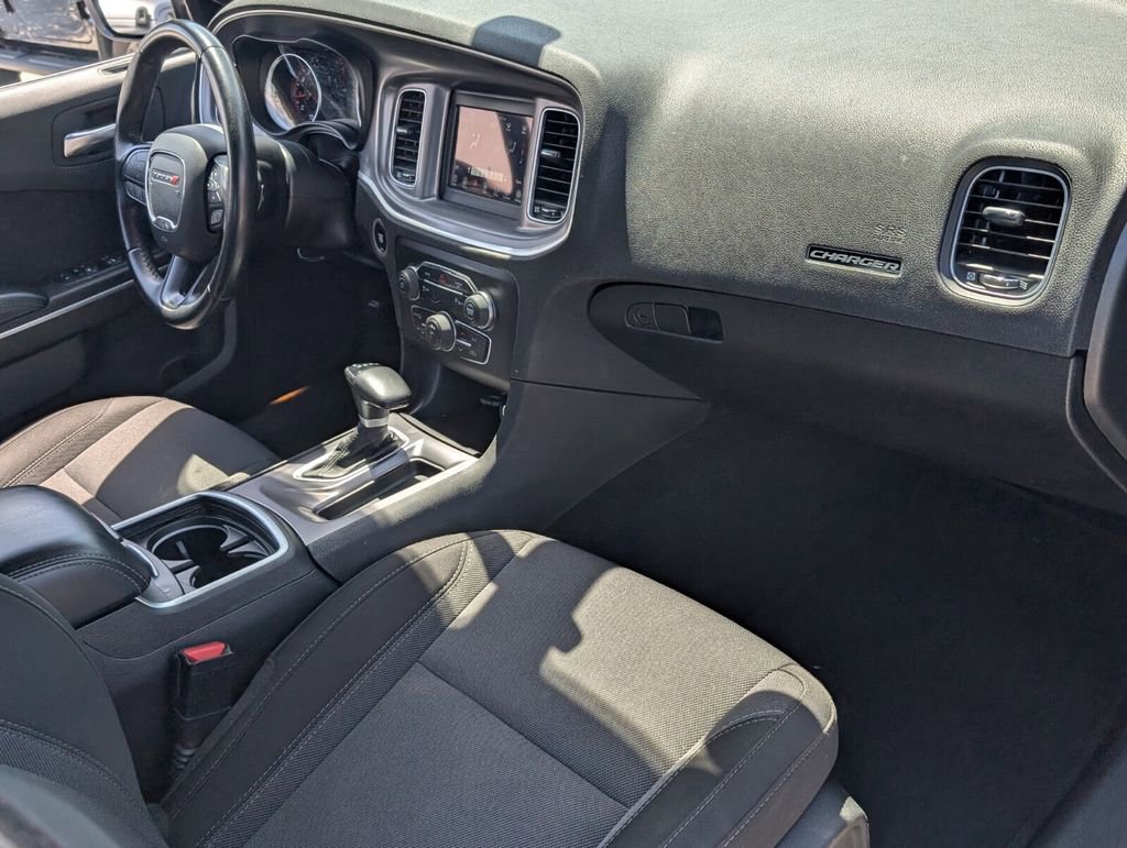 Certified 2022 Dodge Charger SXT image 15