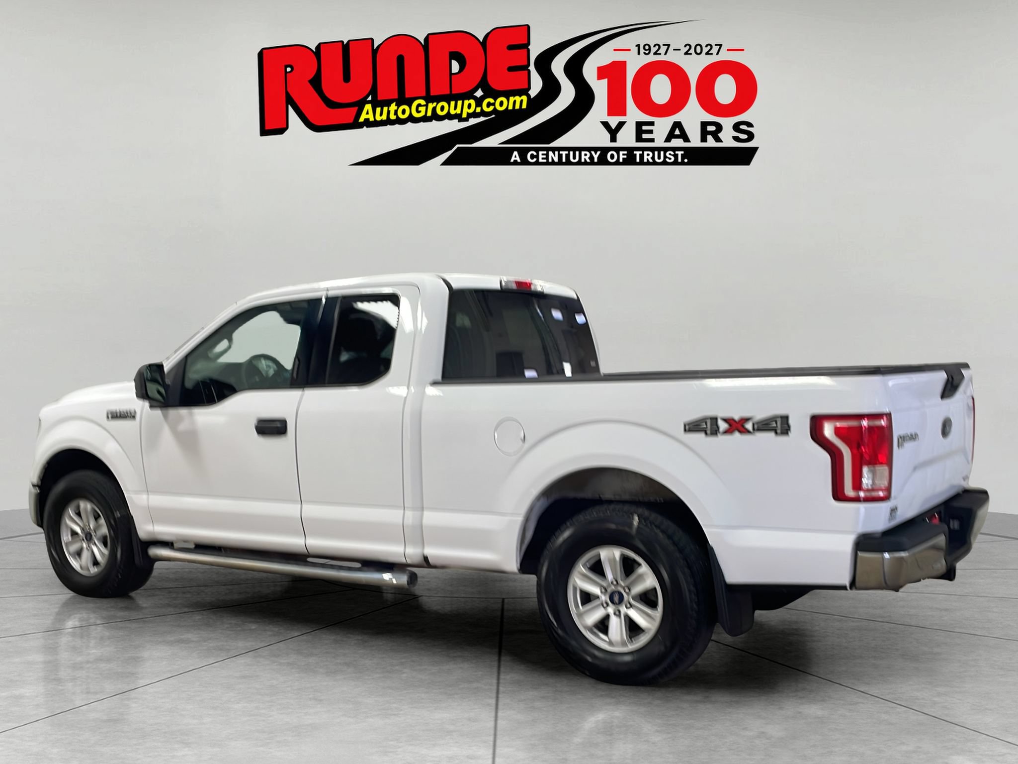 Used 2016 Ford F150 XLT AWD/4WD image 3