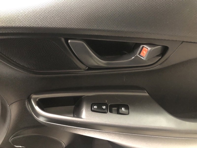 Used 2021 Hyundai Kona SEL Plus image 14