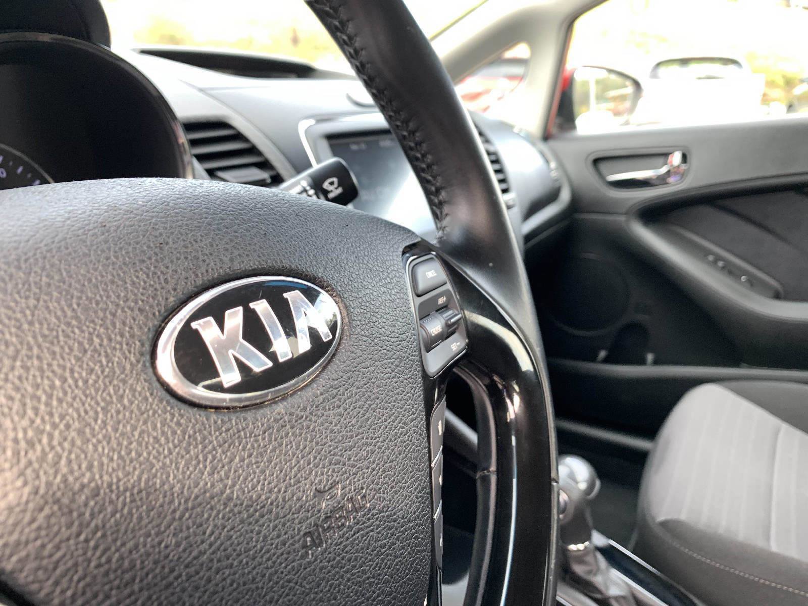 Used 2018 Kia Forte S FWD image 43