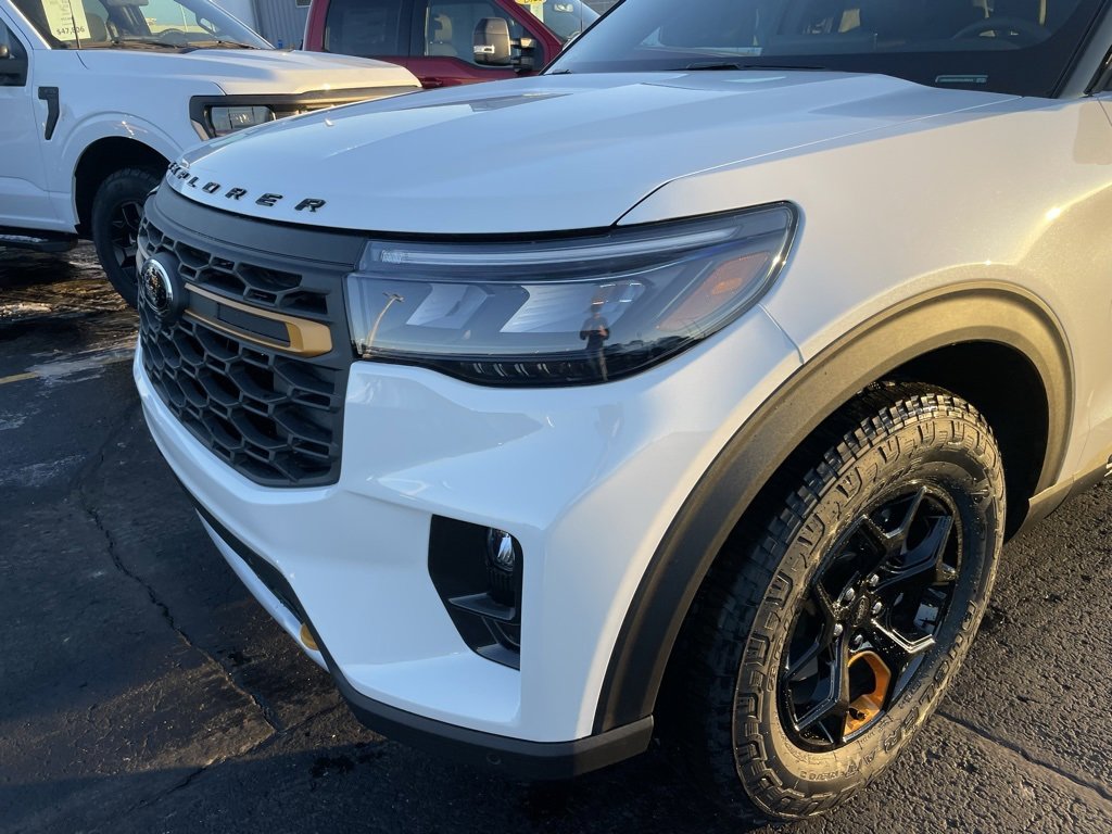 New 2026 Ford Explorer Tremor w/ Tremor Convenience Package image 31