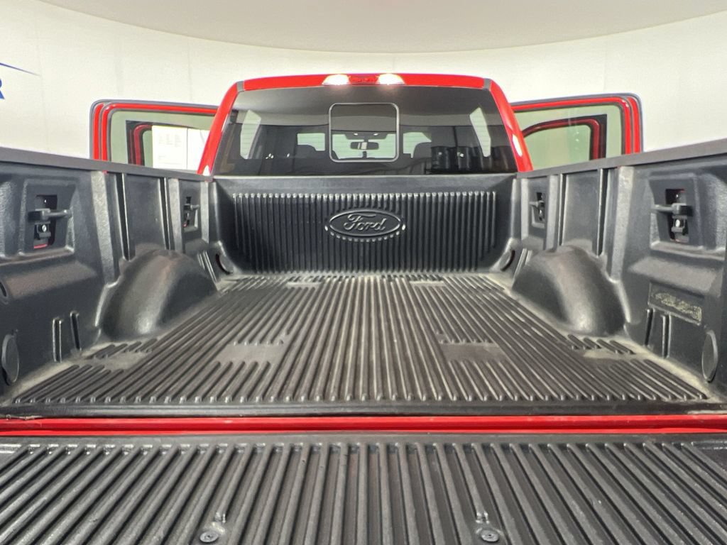 Used 2017 Ford F150 XLT w/ Equipment Group 302A Luxury AWD/4WD image 24