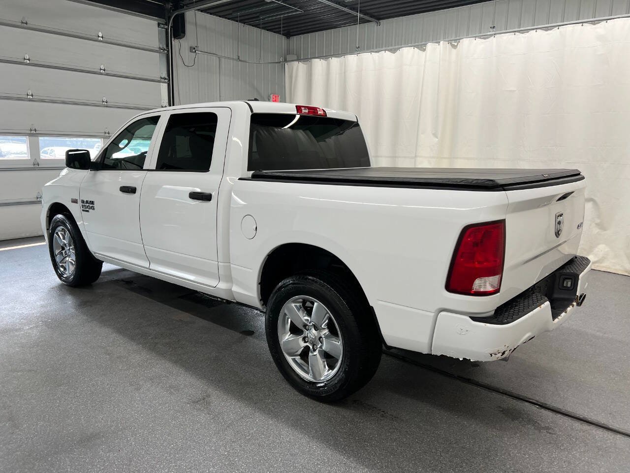 Used 2019 RAM 1500 Express w/ Express Value Package AWD/4WD image 6