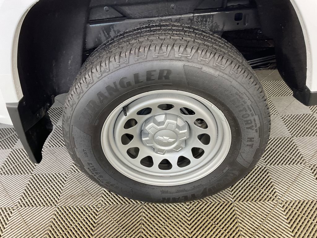 Used 2024 Chevrolet Colorado W/T w/ WT Convenience Package II image 6