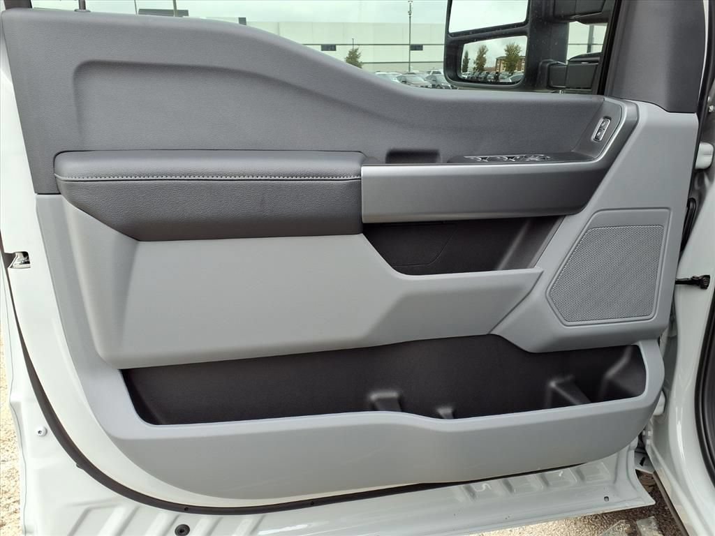 New 2026 Ford F250 XLT w/ FX4 Off-Road Package image 28