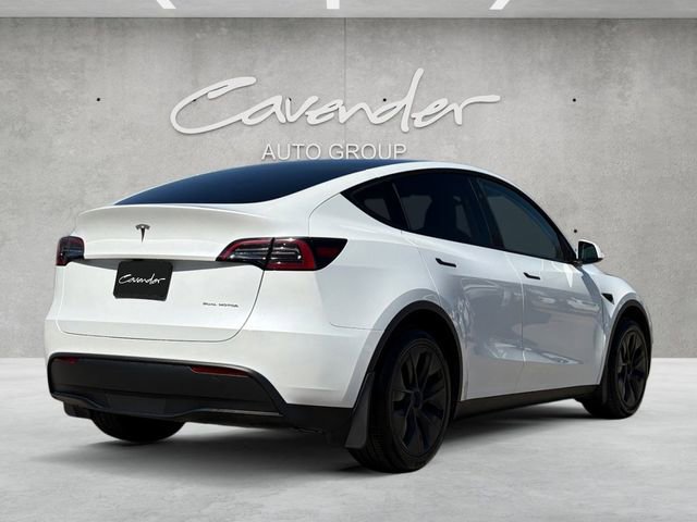 Used 2024 Tesla Model Y Long Range image 16